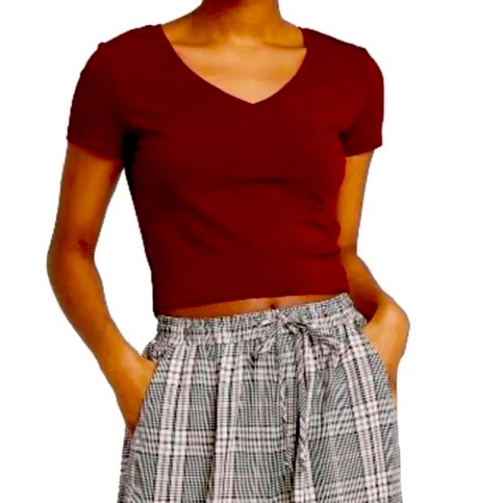 Wild Fable maroon crop top size medium NWT​